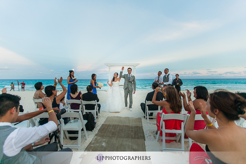 hard rock cancun wedding photos