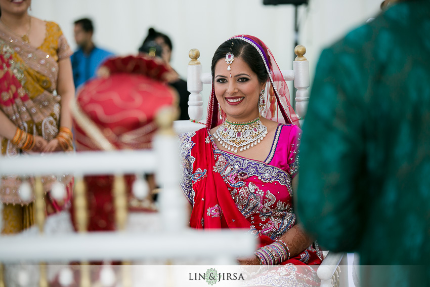  - 16-pacific-palms-los-angeles-indian-wedding-photographer